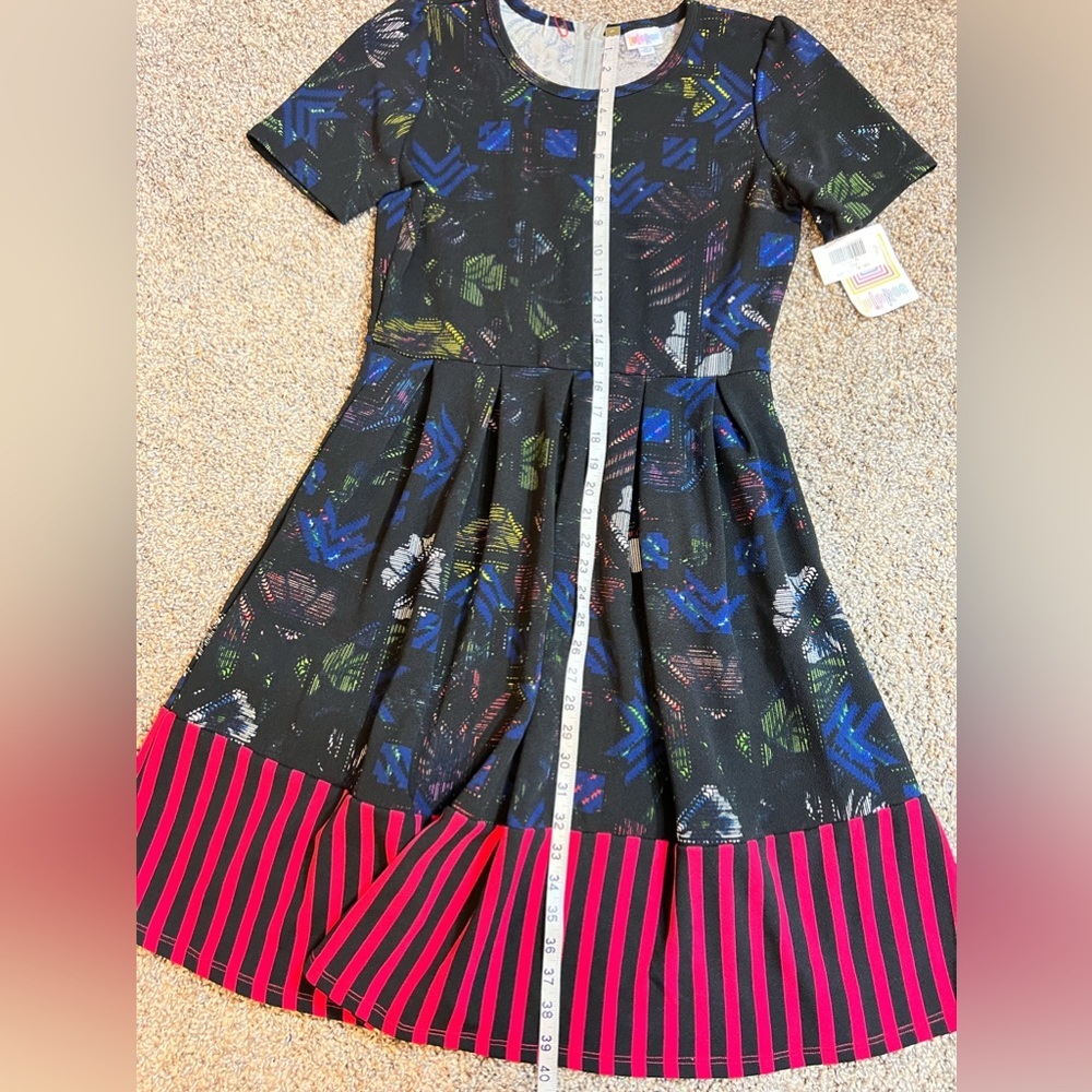 LuLaRoe Ameila Dress NWT Blue Black Pink Print Fit and Flair Size XL - Picture 10 of 11